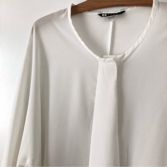 White Relaxed Tie Front Blouse - Picture 3 of 8